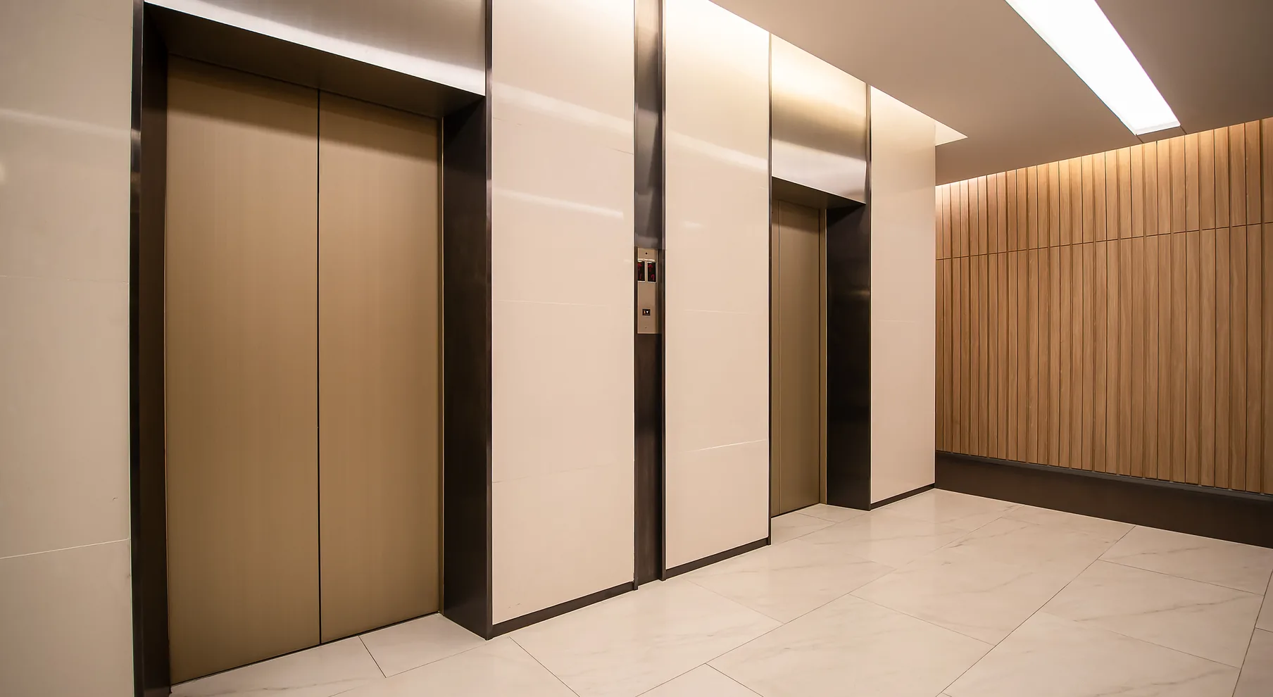 Lift lobby with two lift doors